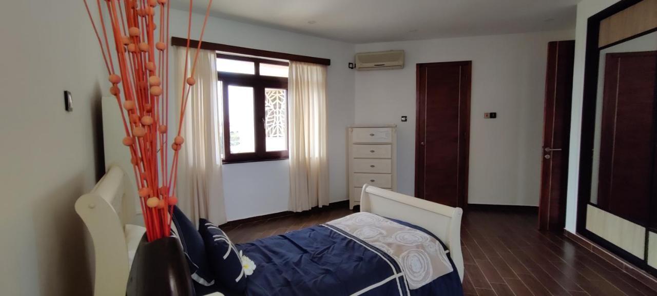 Apartment Point *