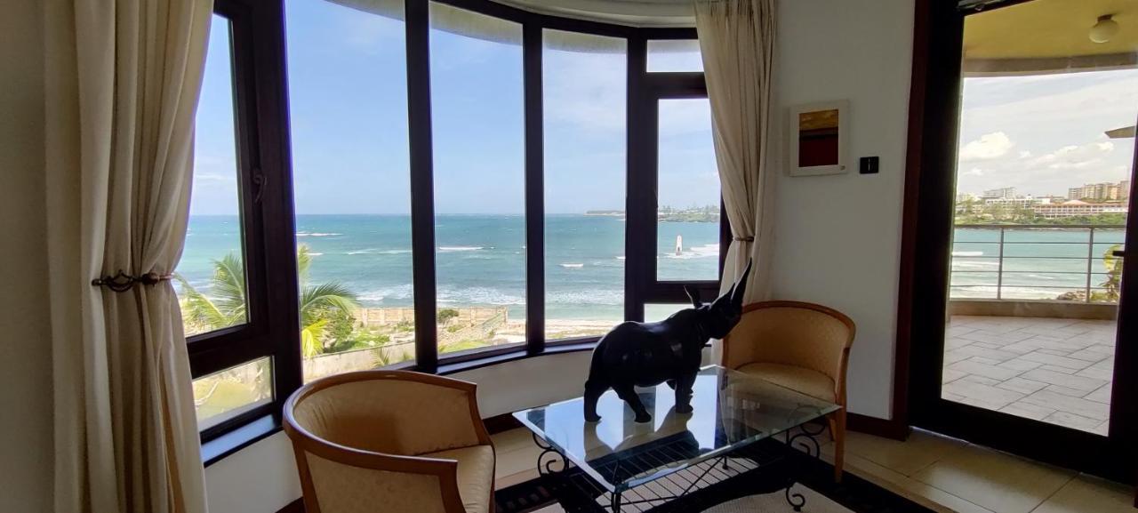Point Apartment *