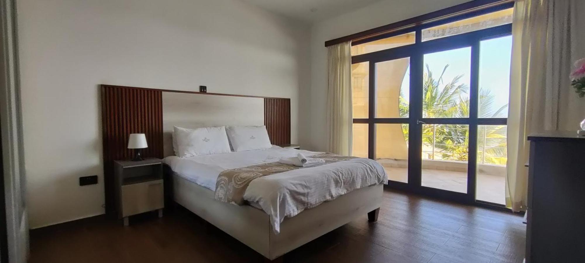 Apartment Point